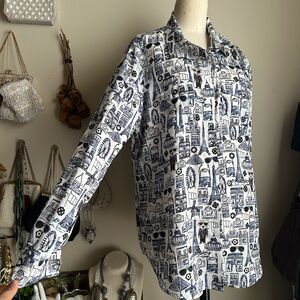 Pretty Karl Lagerfeld White and Navy Paris Print 
Button Shirt